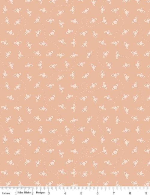 bees-in-apricot-harmony-by-melissa-lee
