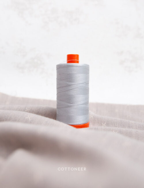 cotton-mako-thread-50wt-1300m-aluminium-2615-aurifil-thread-124