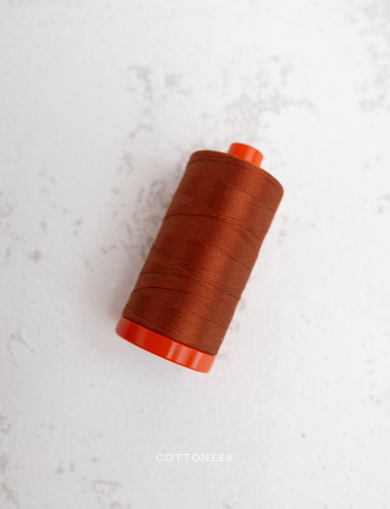 cotton-mako-thread-50wt-1300m-cinnamon-toast-2390-aurifil-thread-121