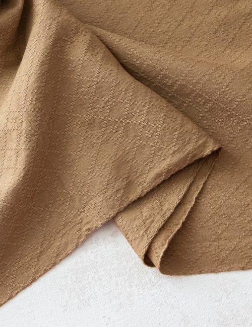 crossed-diamond-woven-in-mocha-2
