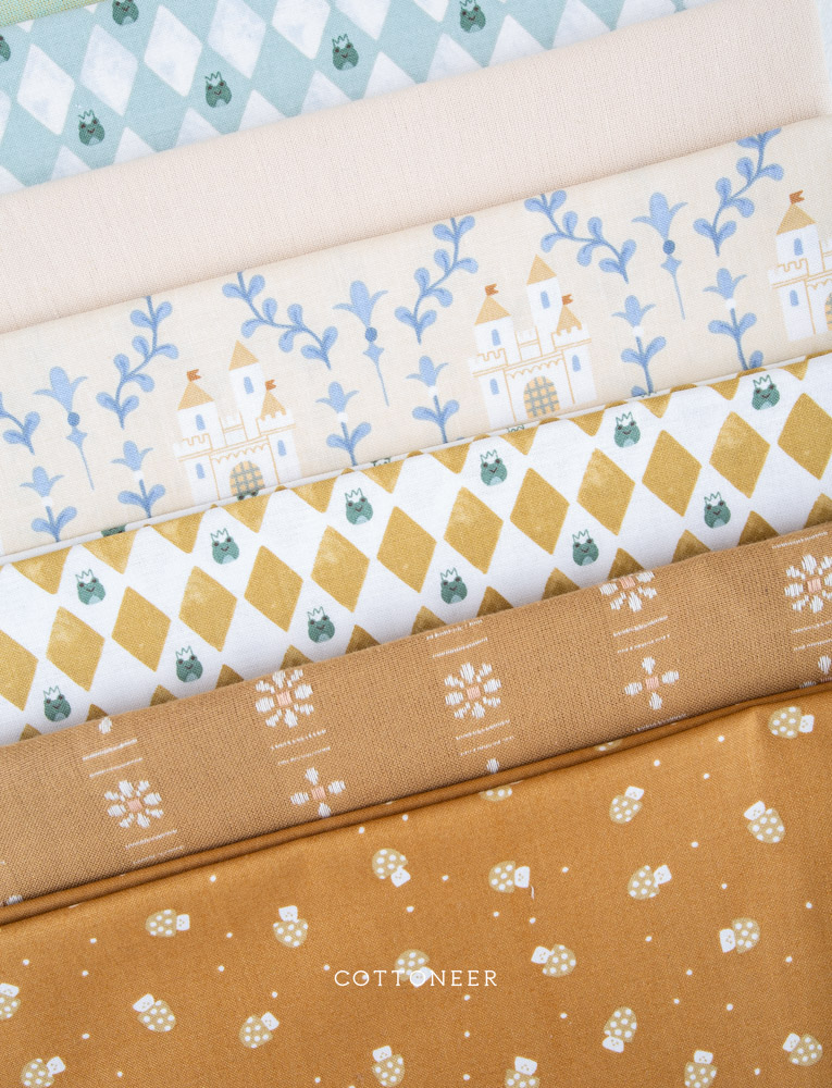 Harlequin Prince Sand | Faraway Kingdom by Natalia Juan Abello - Image 3