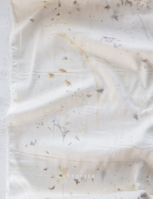 flowers-bloom-and-fruits-in-natural-double-gauze-by-nani-iro-6