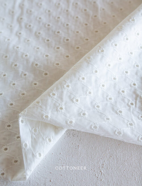 francesca-eyelet-13