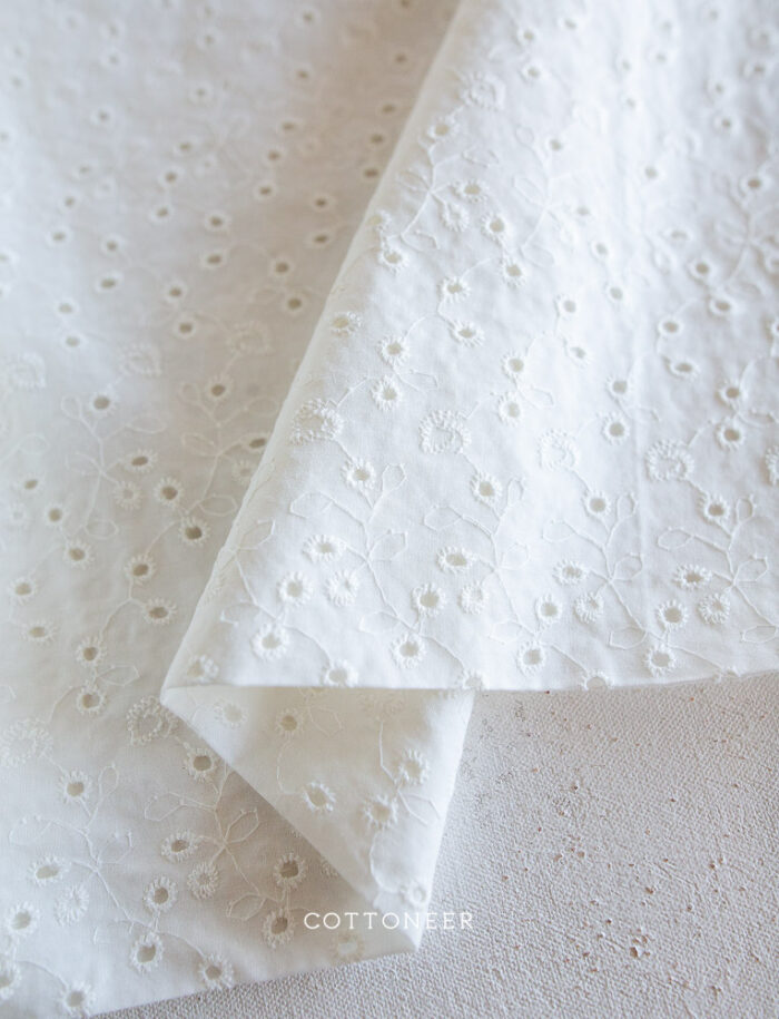 francesca-eyelet-20