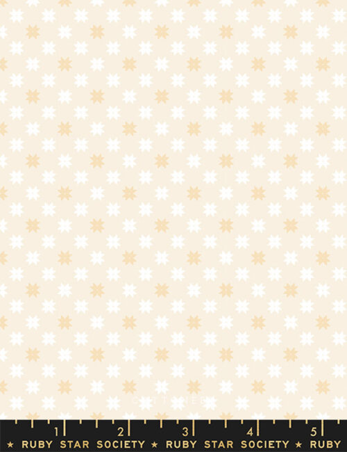 heirloom-star-in-natural-moonglow-by-alexia-marcelle-abegg