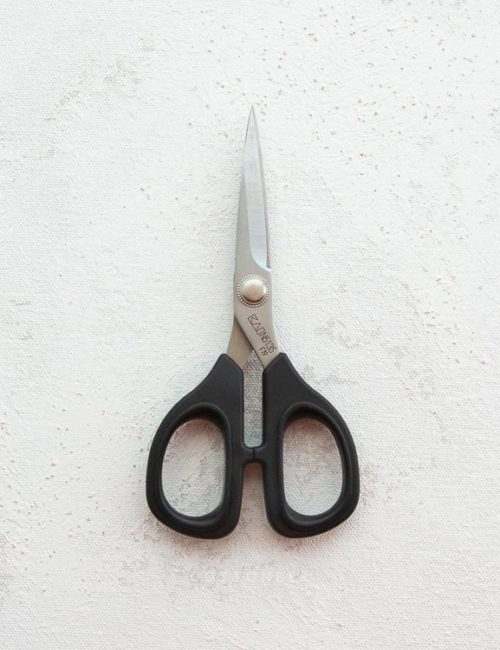 5.5" Embroidery Scissor Kai Scissors Cottoneer Fabrics