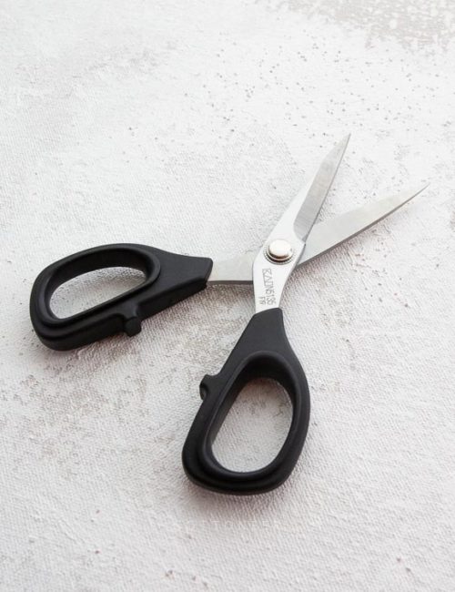 kai-scissors-5.5-embroidery-scissor-2