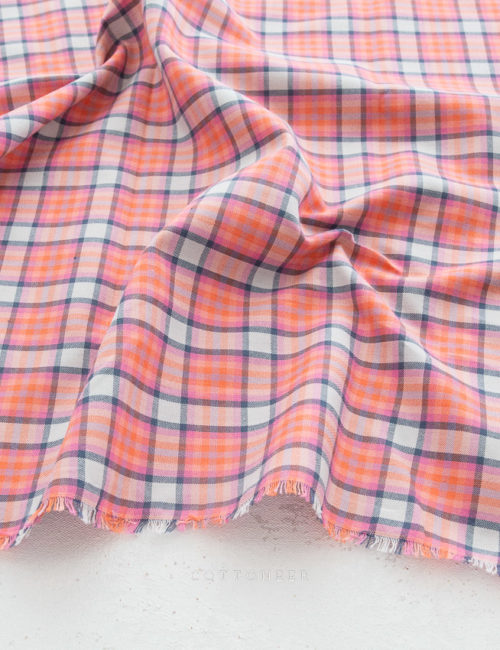 kitchen-window-woven-gingham-in-salmon-2