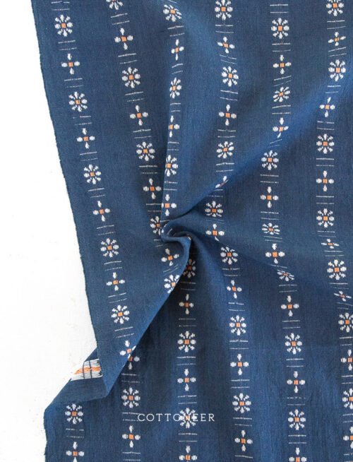 new-daisies-indigo-forest-forage-fableism-5