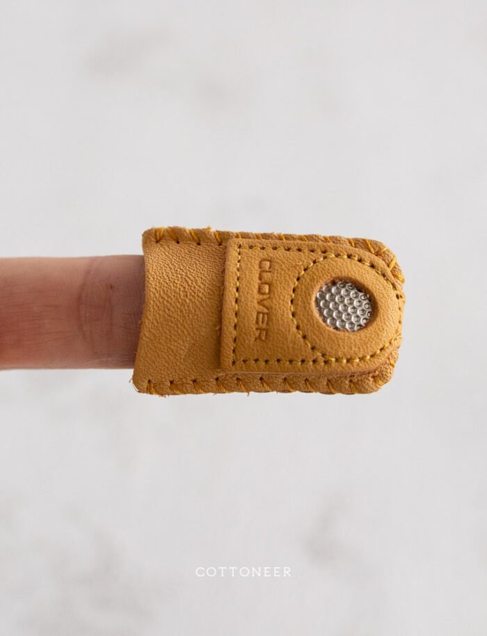 Coin Leather Thimble in Medium - Image 2