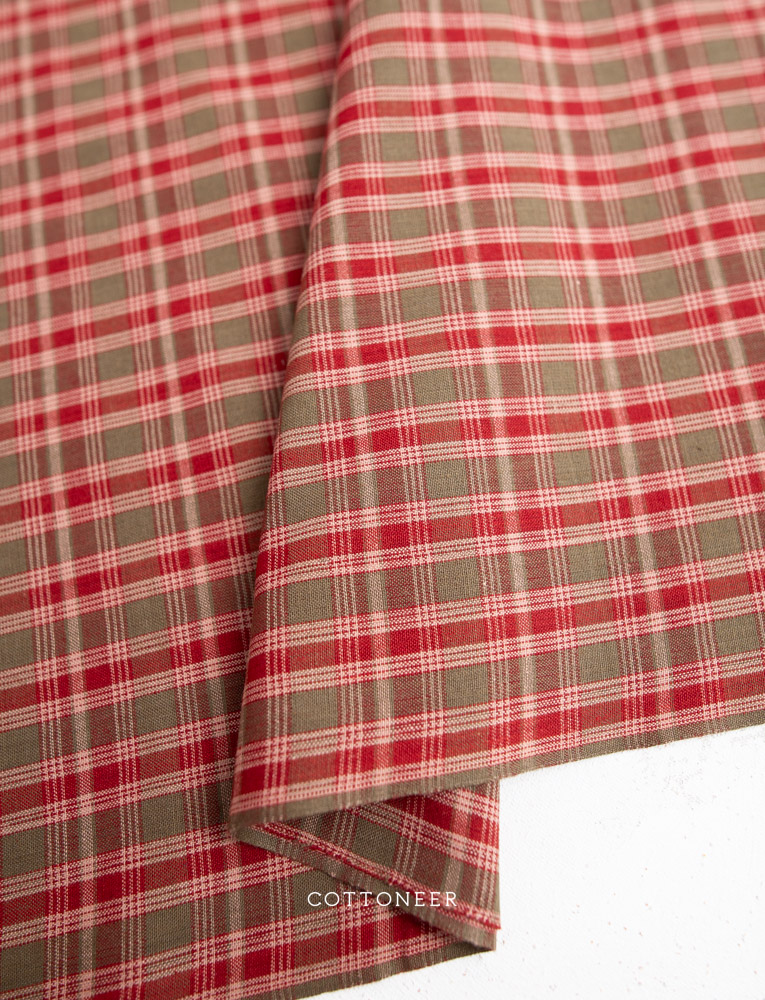plaid-cozy-corner-cottage-yarn-dyed-homespun-43