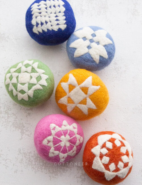quilt-design-felt-pin-cushions-13