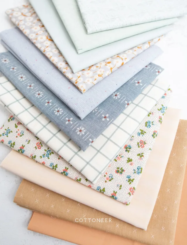 A soft palette for this gloomy day here on the Central Coast. We’re not complaining though! It’s making me want a giant cup of Earl Grey tea and now I feel like this bundle should’ve been called Earl Grey 😑. 
-
Dew Drops Bundle
-
#cottoneer #cottoneerfabrics #cottoneerbundles #fabriclove #quiltersofawesome #quiltersofinstagram #fabricstore #fabricshopping
