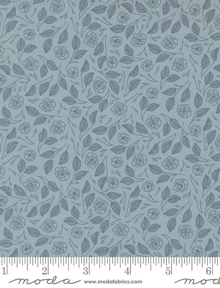 tapestry-in-wind-petalush-by-kiley's-quilt-room