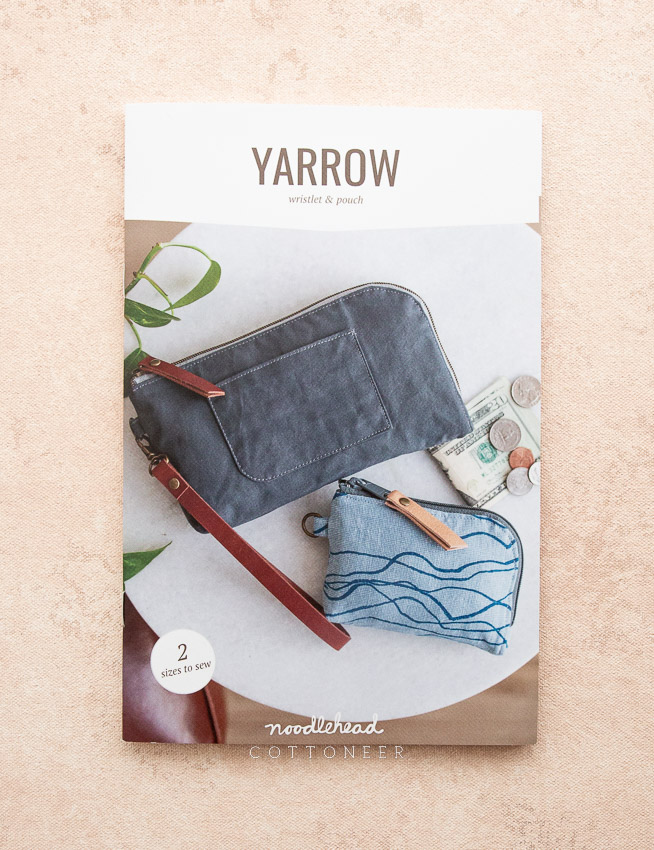 yarrow-wristlet-and-pouch-pattern-by-noodlehead-1